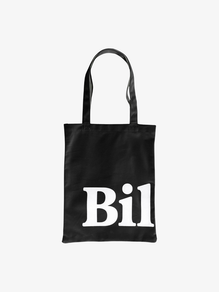 Black Tote with White Billy!