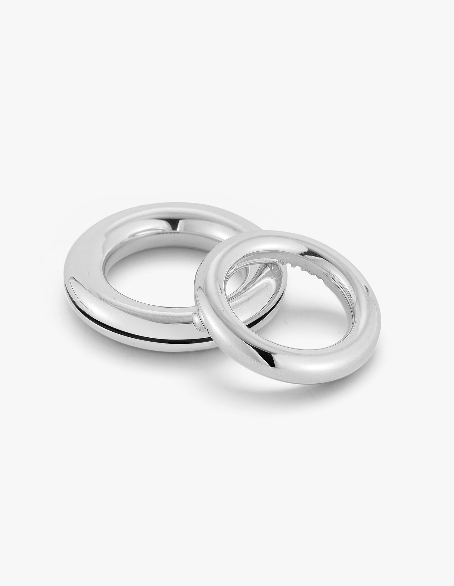 Notched Jumbo Carousel Ring in Silver