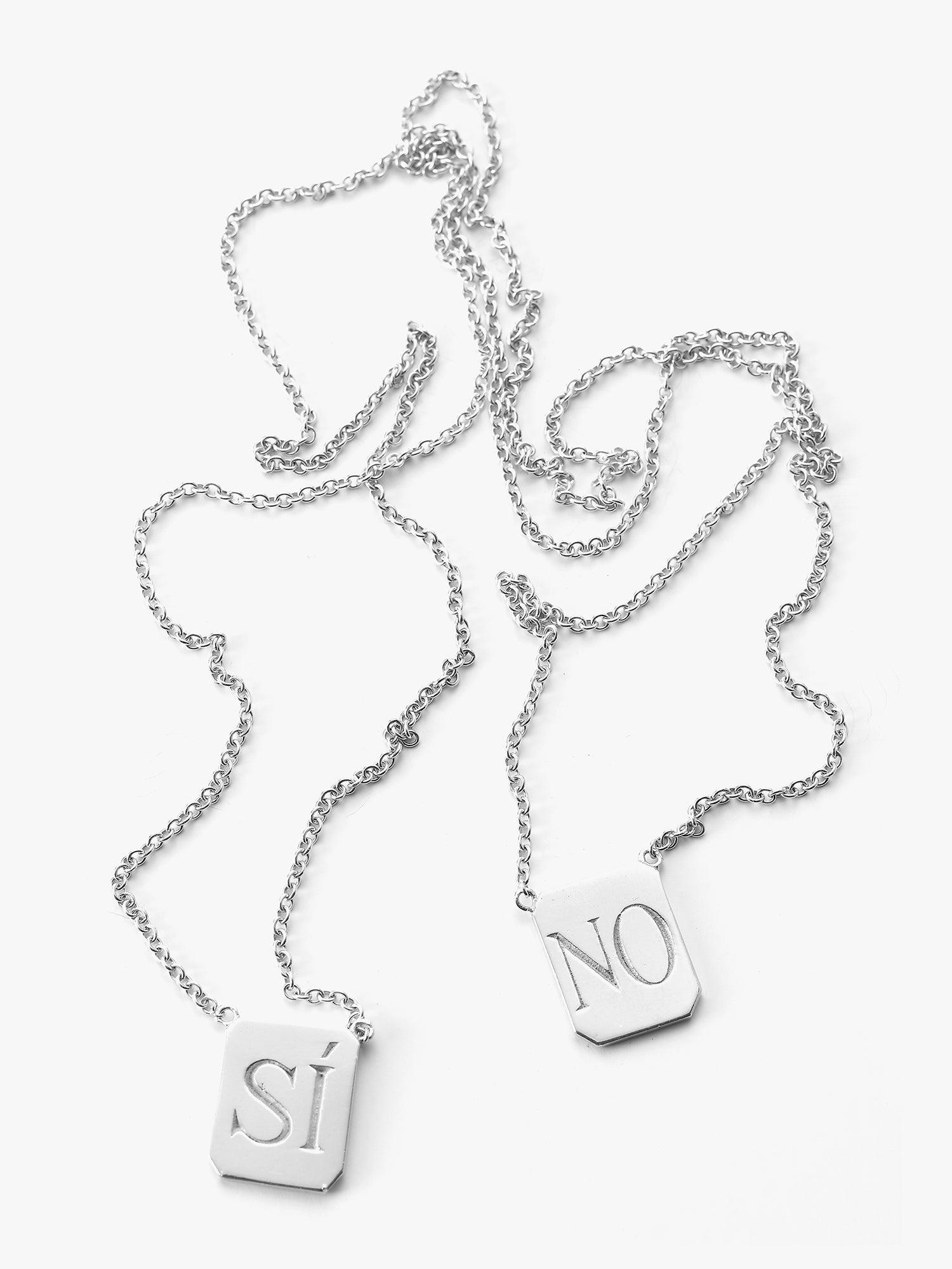 SI/NO Tag Necklace in Silver - Billy